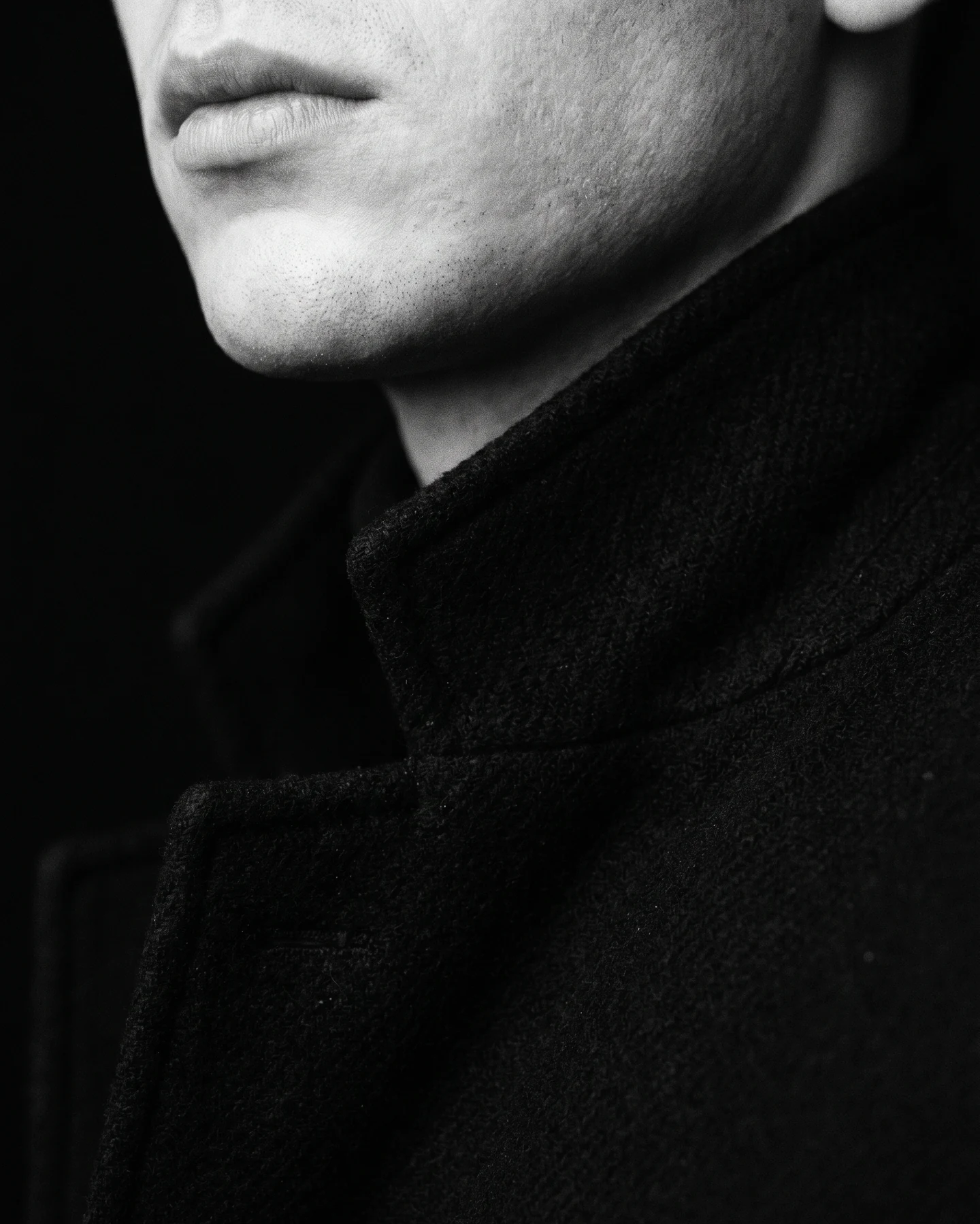 AI-generated icon detail — sculptural collar close-crop, identity-safe. WEEKENDS Content+.